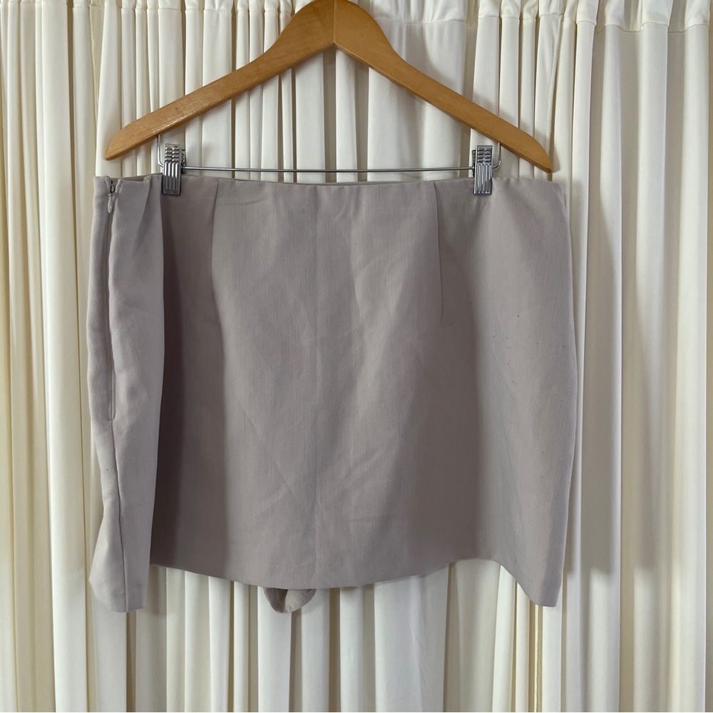 Abercrombie & Fitch Scarlett Mini Skirt Skort Light Taupe Size XL - Picture 6 of 8